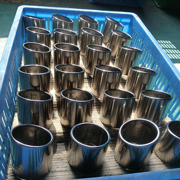 五金模具加工孔設(shè)計(jì)